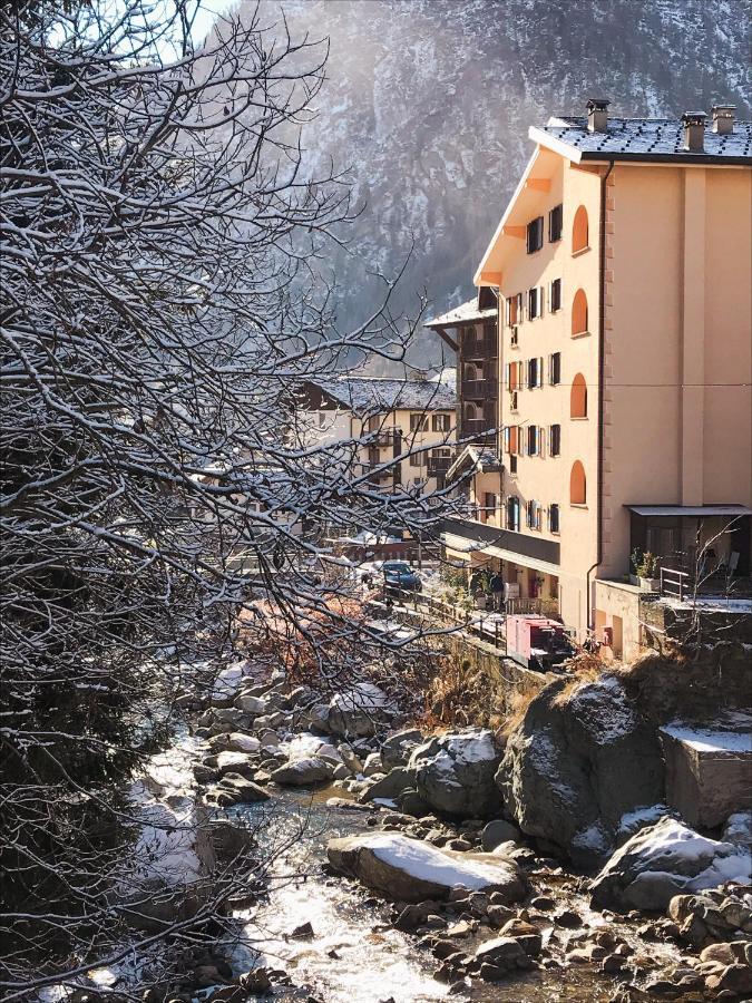 Hotel Cristallo Аланья-Вальсезия Экстерьер фото