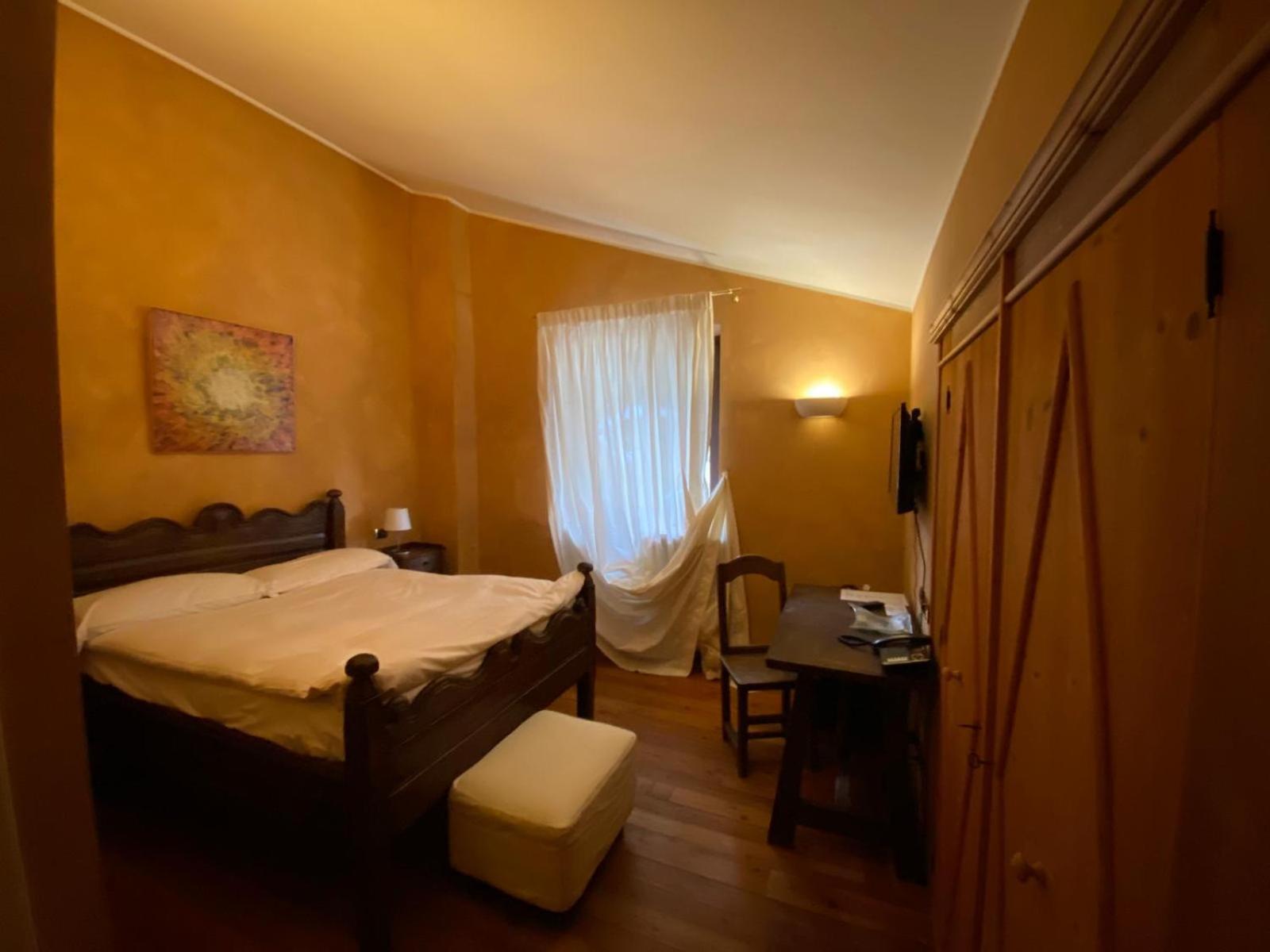 Hotel Cristallo Аланья-Вальсезия Экстерьер фото