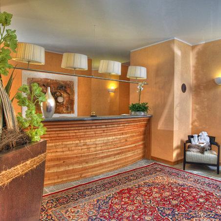 Hotel Cristallo Аланья-Вальсезия Экстерьер фото