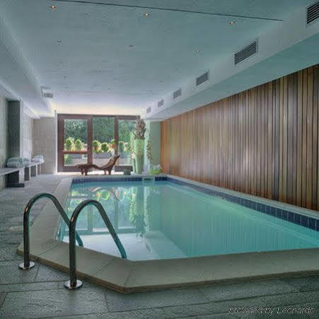 Hotel Cristallo Аланья-Вальсезия Экстерьер фото